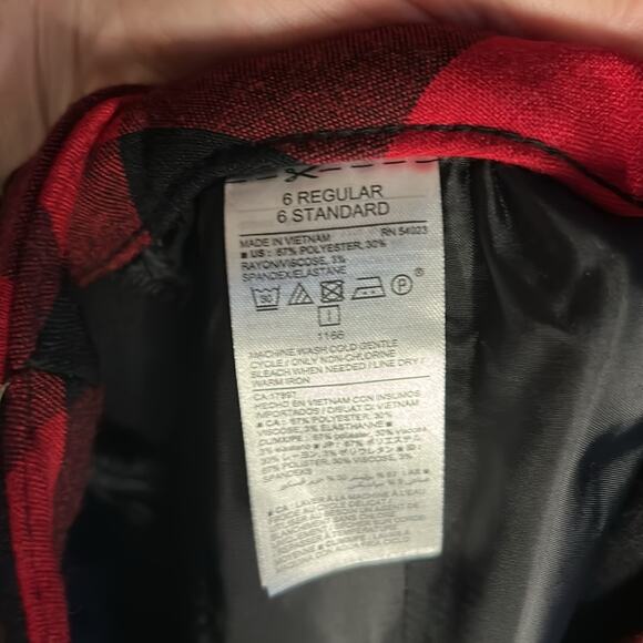 Red Buffalo Plaid Lined Pants | Holiday Party Punk Chic | Size 6 - Picture 4 of 6